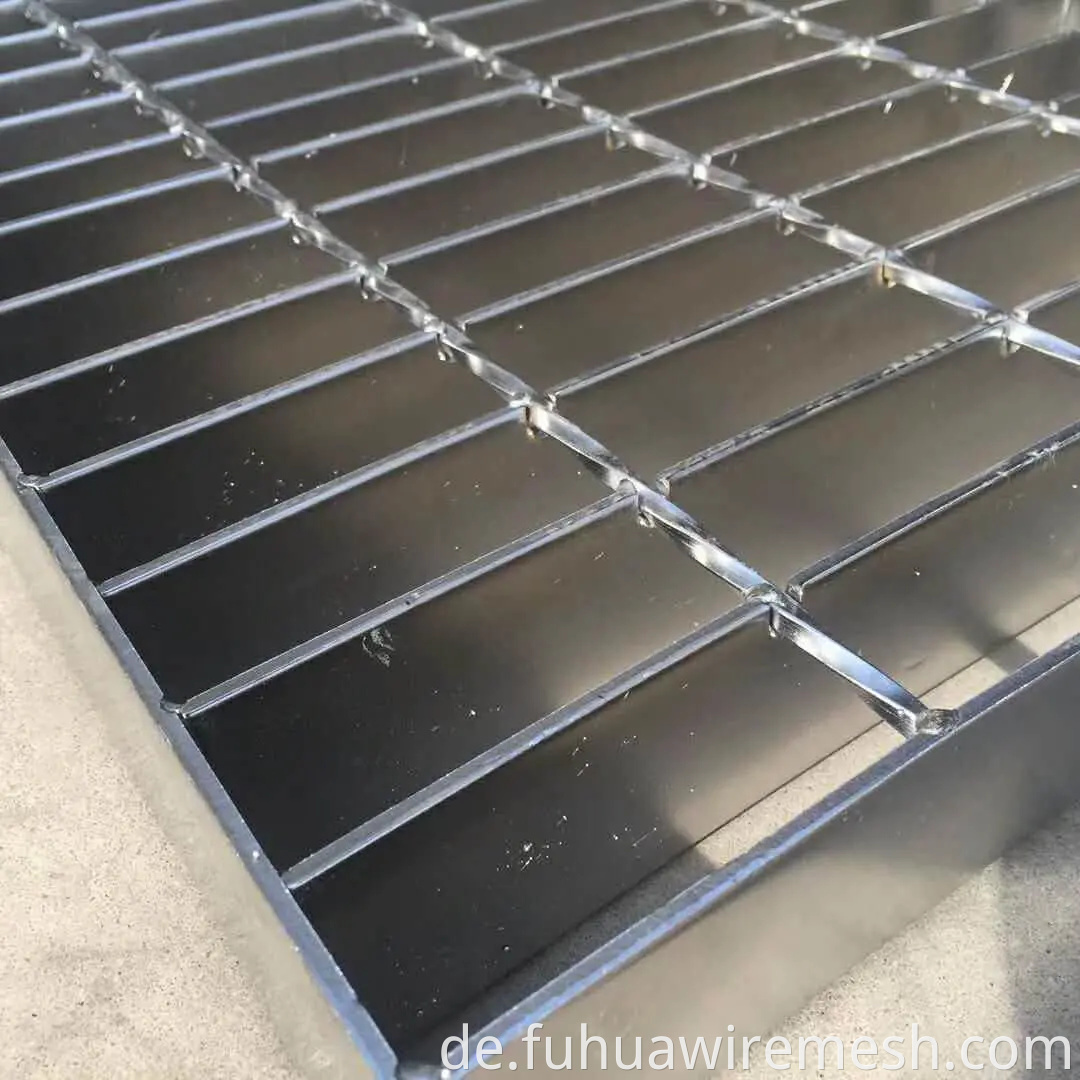 Galvanized Welded Steel Mesh Grating For Floor Walkway Floor3